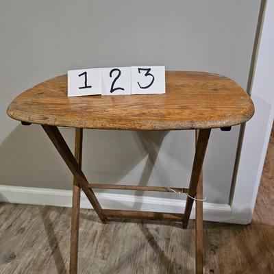 Table tray