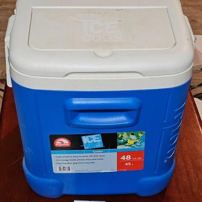 46 Qt. igloo cooler