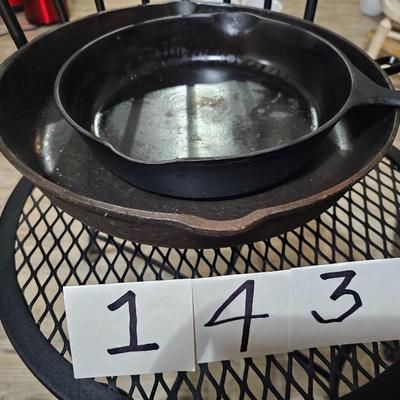 3 cast iron skillets