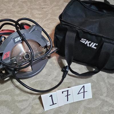 Skil circular saw with bag