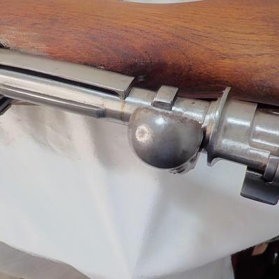 Zastava M 48, 8mm Mauser, Yougoslavian Army WW2/Reburbished. est $350 to $700..