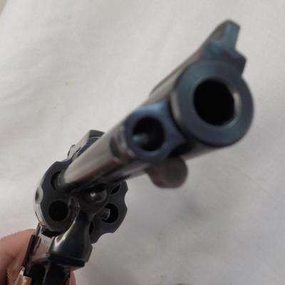 Ruger Single action 357 cal., " Black Hawk Revolver",. est $375 to $630.