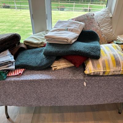 Lot 18: Linens, Clothing & More