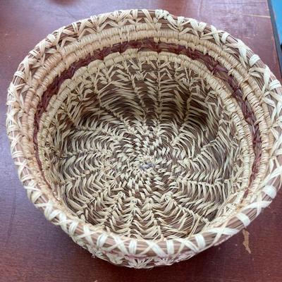 Folk Art Raffia & Long Needle Handmade Basket Signed