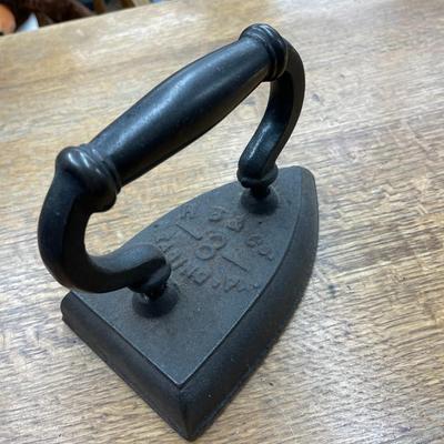 Antique Cast Iron Iron