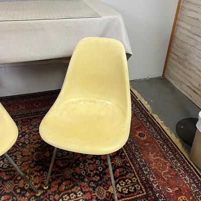 Vintage Herman Miller Side Shell Chairs Parchment, MCM