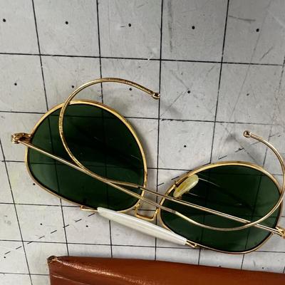 Vintage Aviator Sunglasses 