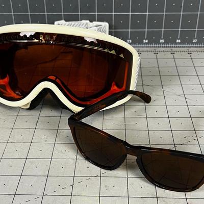 Oakley Glass and Smith Goggles 
