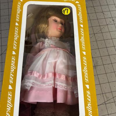 Effenbee Vintage DOLL DAY BY DAY  Tuesdays Child NEW in the Box BUT