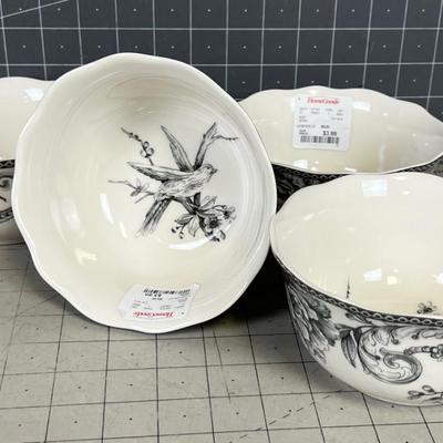 222 Fifth Cereal Bowls with Birds  (4) 