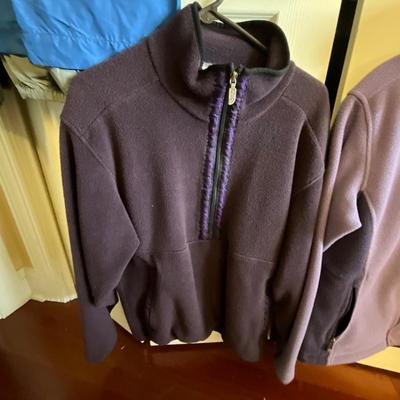 UB2067 Large lot of NORTH FACE Women's Clothing