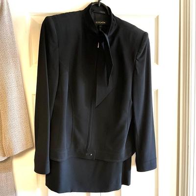 UB2090 Lot of Four Designer Vintage Suits