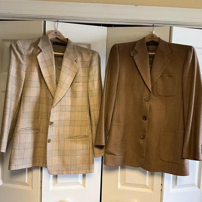 UB2100 Lot of Vintage Ladies Brooks Brothers Clothing