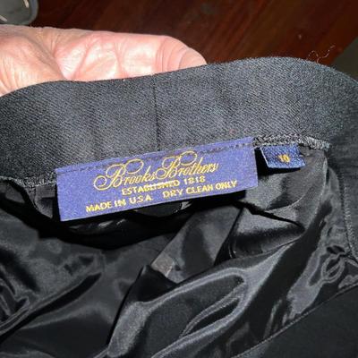 UB2100 Lot of Vintage Ladies Brooks Brothers Clothing