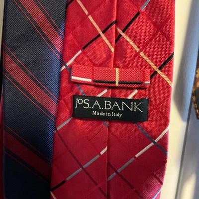 UB2103 Large Lot of Vintage Brooks Brothers ,Jos A. Bank Mens Silk Ties