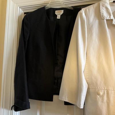 UB2104 Large Lot of Women's TALBOTS Clothing Lot