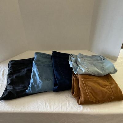 UB2109 Set of Ladies TALBOTS High Waist Jeggings/ Pants