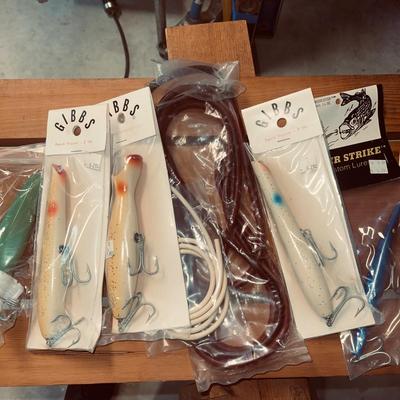 S2080 LOT of Fishing Lures