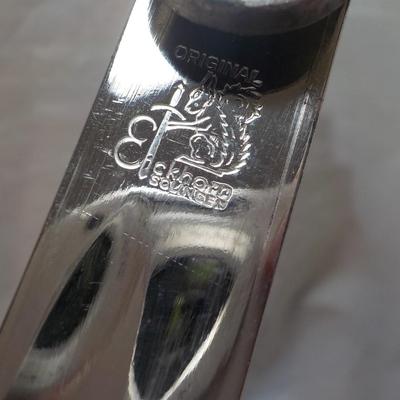 WW2 German NCO Sword. with Tasle connector. est. $150 to $400.