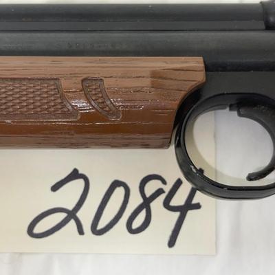 S2084 Vintage American Classic-Crossman Airgun. Model 1877