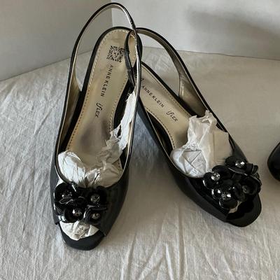 UB2129 Ladies Dress Shoes Anne Klein/Salvatore Ferragamo size 8.5
