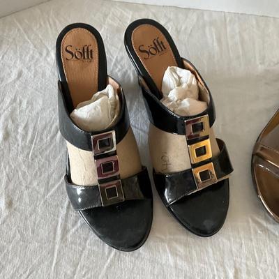 UB2130 Lot of Ladies Wedge Shoes Sofft, Ann Klein