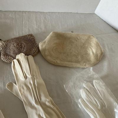 UB2133 Lot of Ladies White Cotton Dress Gloves and Evening Bags
