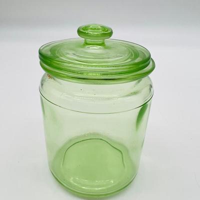 ANCHOR HOCKING DEPRESSION URANIUM  GREEN GLASS LIDDED PROVISION JAR
