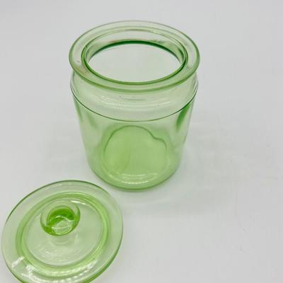 ANCHOR HOCKING DEPRESSION URANIUM  GREEN GLASS LIDDED PROVISION JAR