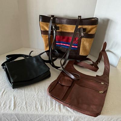 UB2135 Lot of Vintage Handbags JP Ourse & Cie, Preswik & Moore, Bolivia Leather Bag