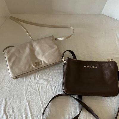 UB2137 Lot of Vintage Designer Handbags Michael Kors, Albert Nippon and more