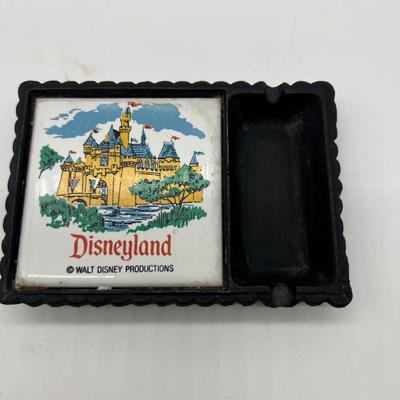 VINTAGE DISNEY