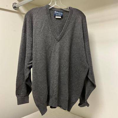 FC2148 Mens Gray BURBERRY Cashmere V Neck Sweater