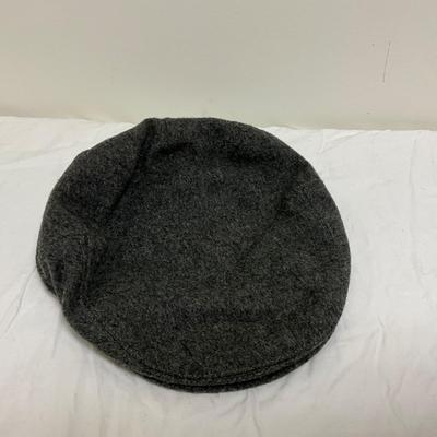 FC2154 Men's Vintage Gray BURBERRY Cap Made In England