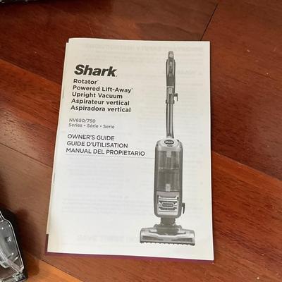 FC2158 Shark Vacuum Cleaner with Attachments