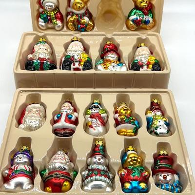 GRANDEUR NOEL Vintage Ornament Tree~Read Details