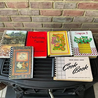 K2176 Lot of Various Cookbooks from Different Organizations