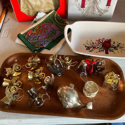 G2187 Metal Christmas Decor with Angel, Lenox Dish, Candle Tree