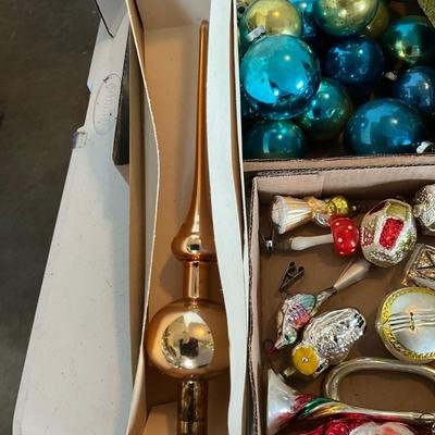 G2193 Three Flats of Vintage Glass Pink and Blue Balls with Figural Glass Ornaments