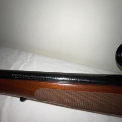 S2165 Winchester Model 70XTR .243 caliber- Featherweight Bolt Action Rifle w/Scope
