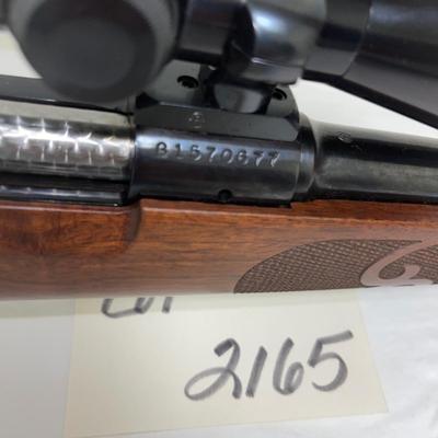 S2165 Winchester Model 70XTR .243 caliber- Featherweight Bolt Action Rifle w/Scope