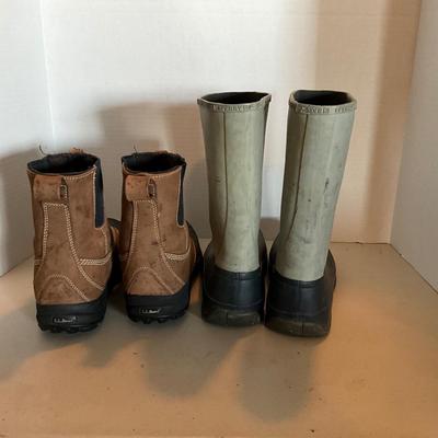 G2202 Pair of Sperry Rain Boots and L.L. Bean Boots