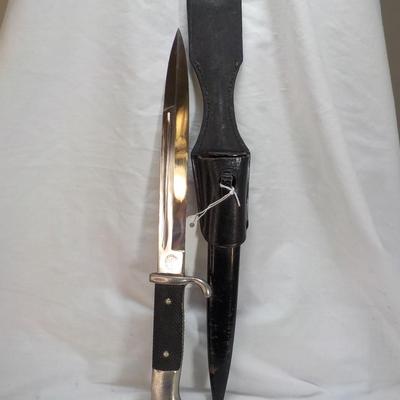 WW2 German K98 Dress Bayonet w/ scabbard and frog. est. $150 to $400.