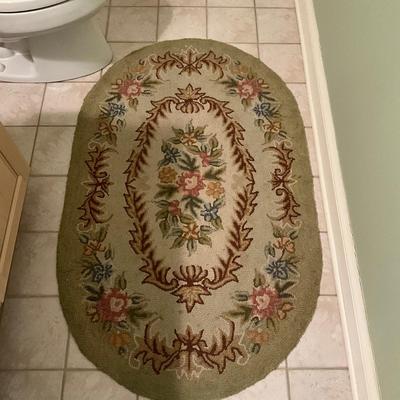 UB2212 Lot of Dragonfly Bathroom Decor with Hooked Rug