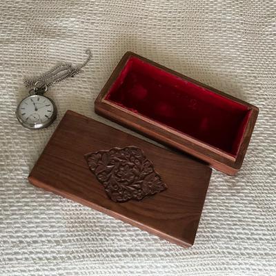 UB2220 Vintage American Watch Co. Coin Silver Pocket Watch w/Key