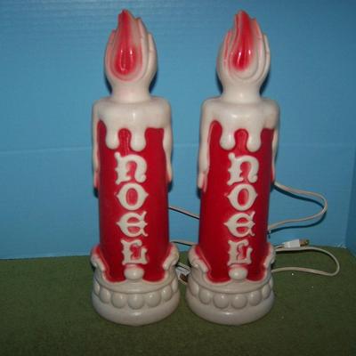 LOT 33  1970s CHRISTMAS CANDLE BLOW MOLDS