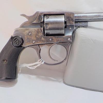 U.S. Gun Mfg. 22 cal. Double action revolver. est. $50 to $150