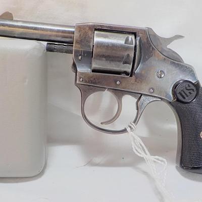 U.S. Gun Mfg. 22 cal. Double action revolver. est. $50 to $150