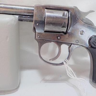 U.S. Gun Mfg. 22 cal. Double action revolver. est. $50 to $150