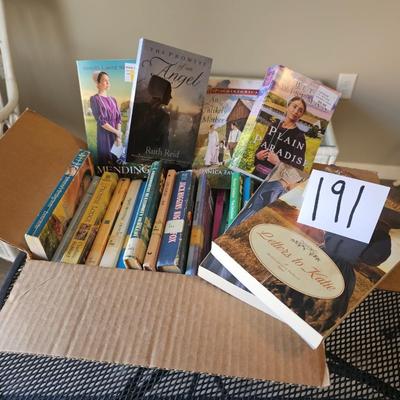 Lot of books including Amish, and vintage small hardcovers